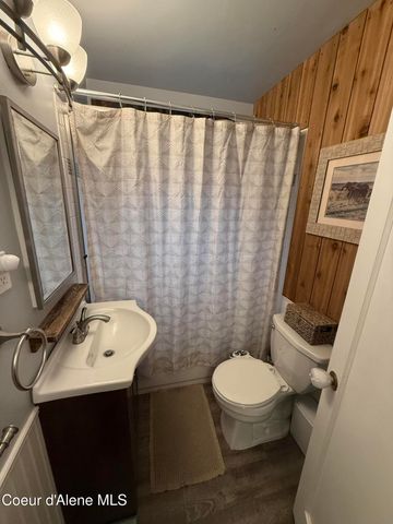 514 W Riverside Ave, Kellogg, ID 83837