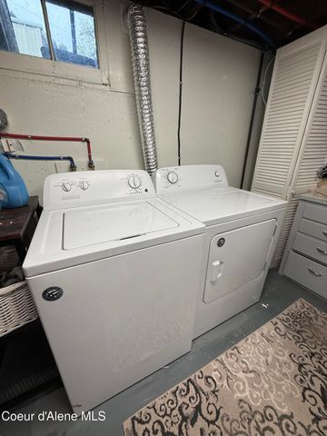 514 W Riverside Ave, Kellogg, ID 83837