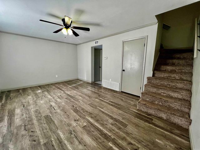 1906 W Matthews Avenue, Jonesboro, AR 72401