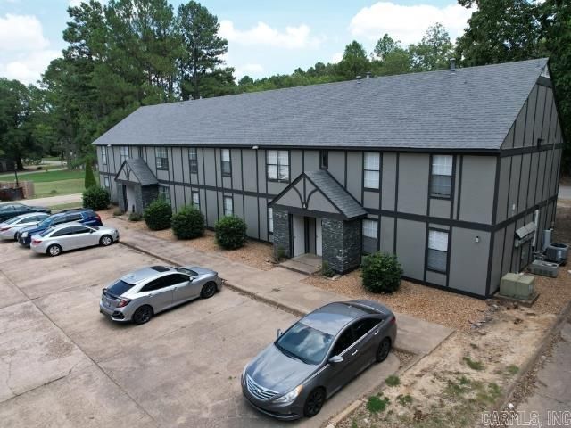 1906 W Matthews Avenue, Jonesboro, AR 72401