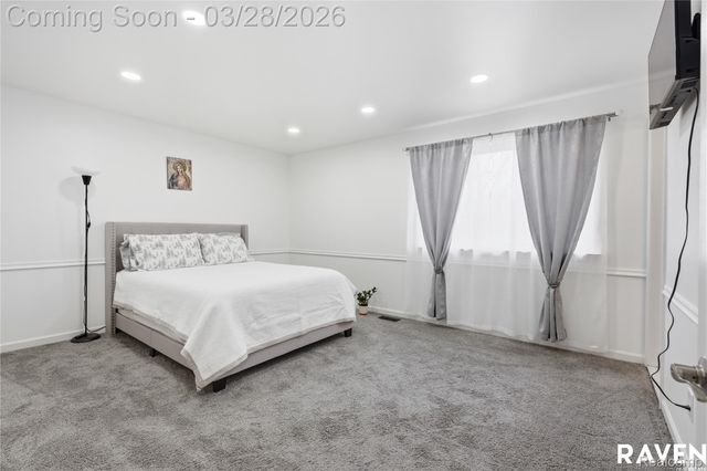 42450 Sheldon Place 212, Clinton Charter Township, MI 48038