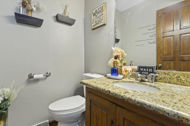 9807 Ivy Lane, Munster, IN 46321