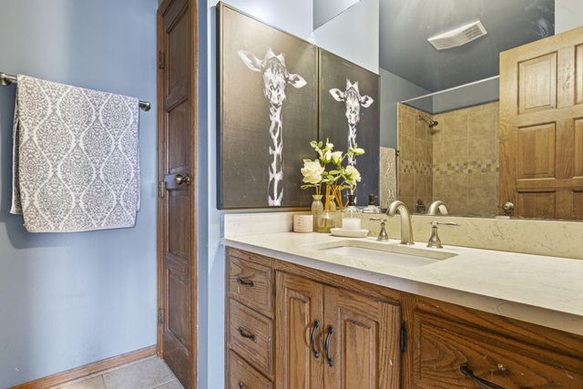 9807 Ivy Lane, Munster, IN 46321