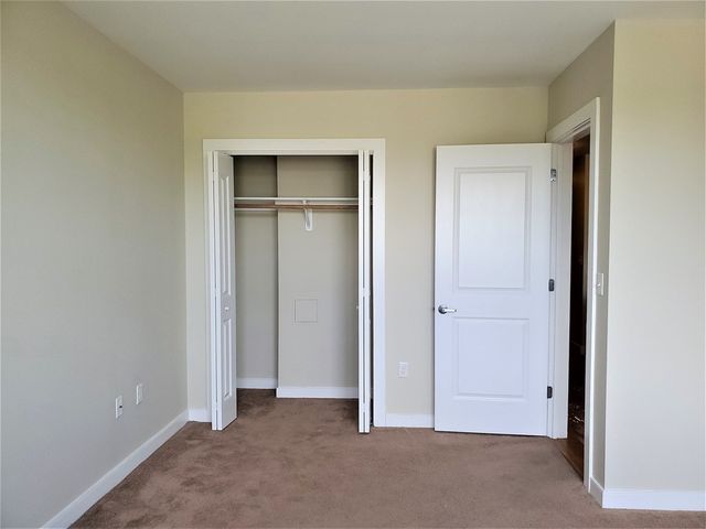 20 Pond Street 205, Braintree, MA 02184