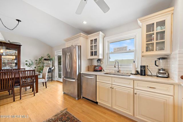 1 Elizabeth Place, Monmouth Beach, NJ 07750