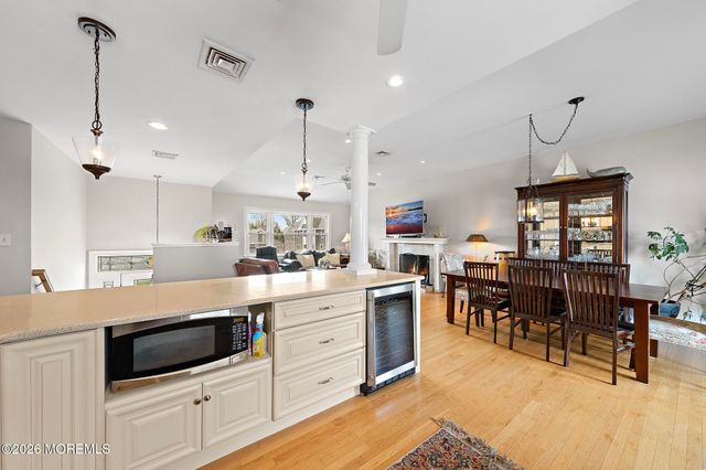 1 Elizabeth Place, Monmouth Beach, NJ 07750