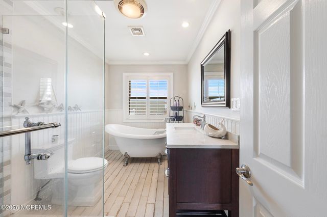 1 Elizabeth Place, Monmouth Beach, NJ 07750