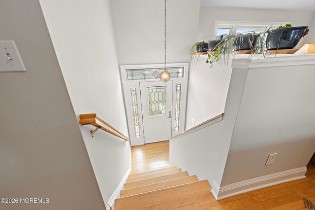 1 Elizabeth Place, Monmouth Beach, NJ 07750