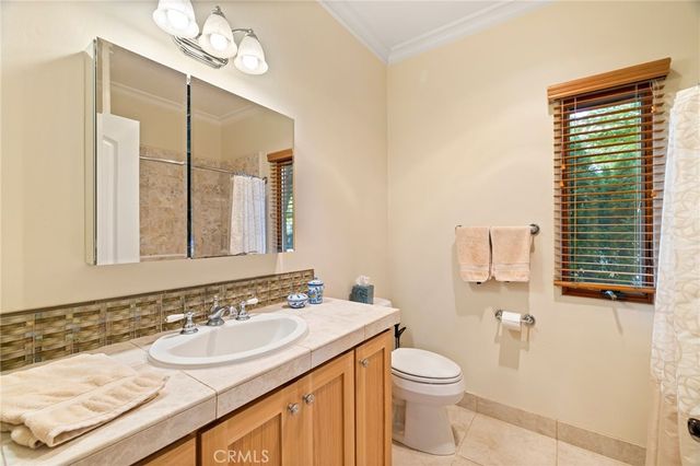 1479 Oak Ridge Drive, Chico, CA 95928