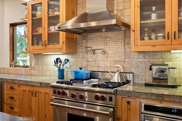 1479 Oak Ridge Drive, Chico, CA 95928