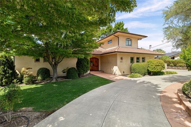 1479 Oak Ridge Drive, Chico, CA 95928