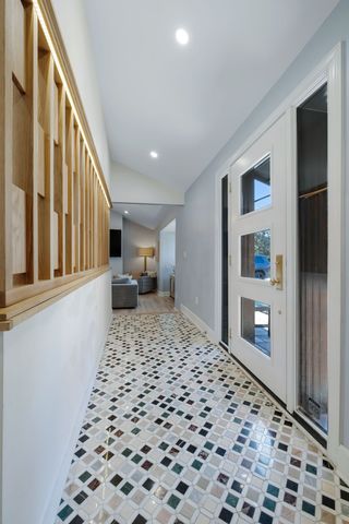 8 Redbud Dr, Nashville, TN 37215