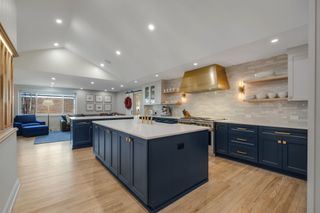 8 Redbud Dr, Nashville, TN 37215