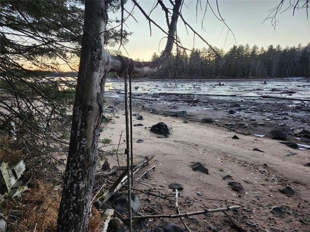 6856W Wolf Island Road, Hayward, WI 54843