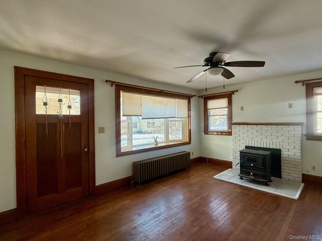 150 Clifton Avenue, Kingston, NY 12401