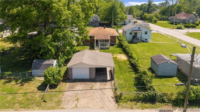 2303 McLean Avenue, New Albany, IN 47150