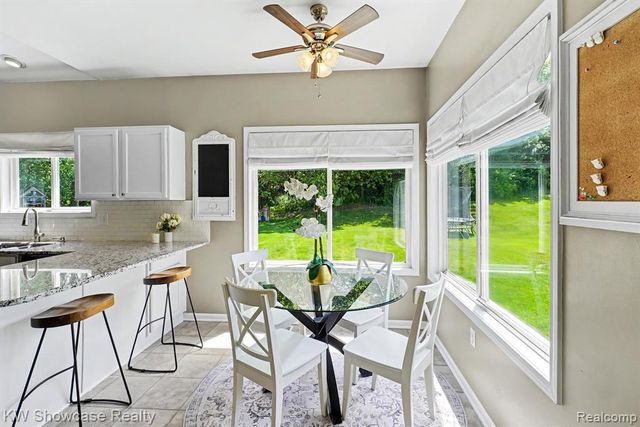 6030 N Bryan, White Lake, MI 48383