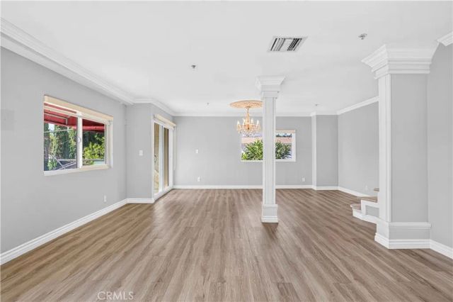 317 W Acacia 4, Glendale, CA 91204