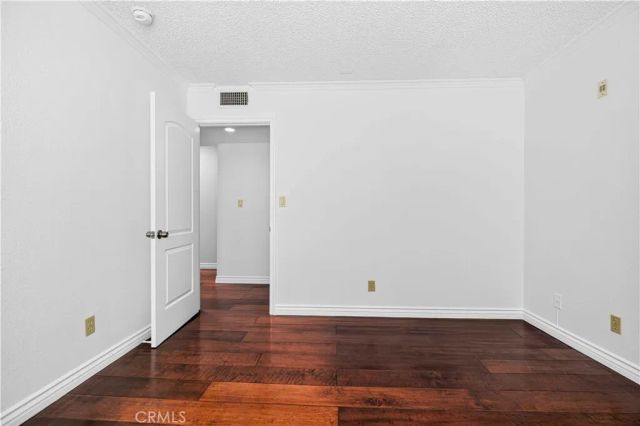 317 W Acacia 4, Glendale, CA 91204