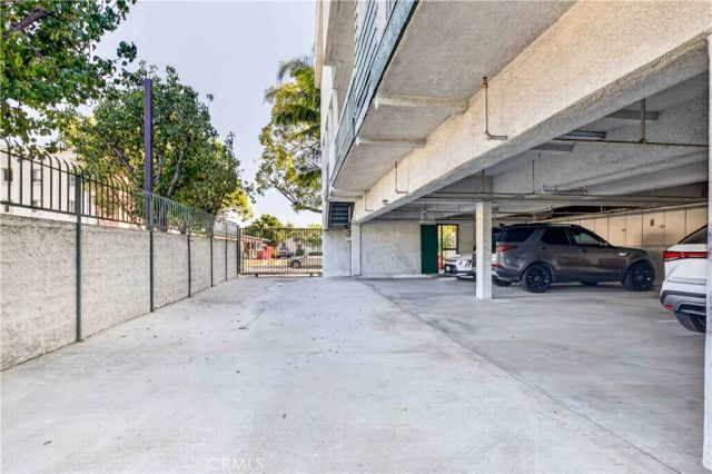 317 W Acacia 4, Glendale, CA 91204