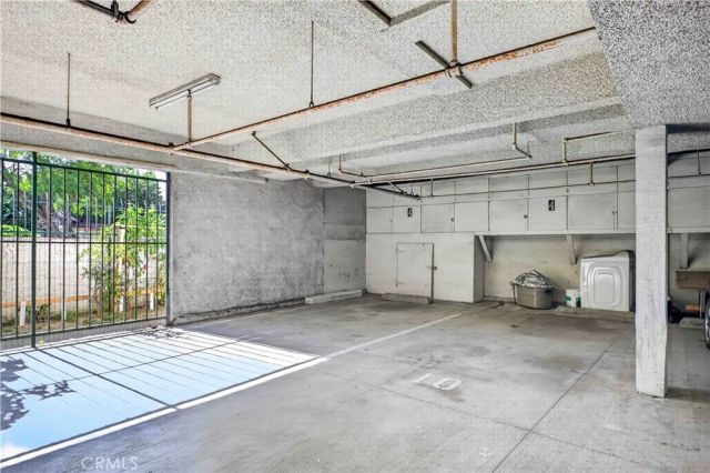317 W Acacia 4, Glendale, CA 91204