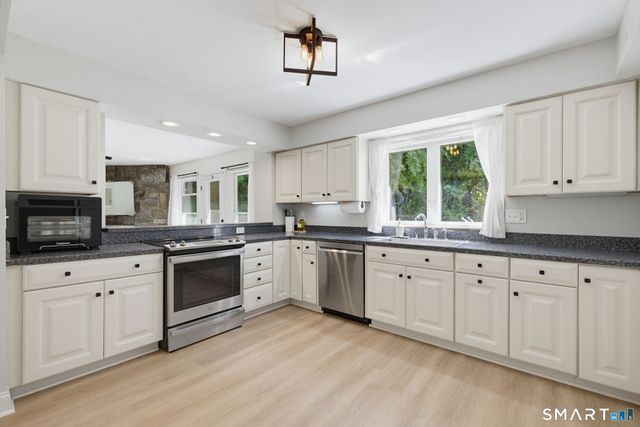 75 Millstream Road, Hebron, CT 06231