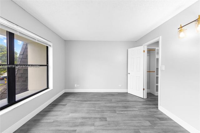 3680 Inverrary Drive 3J, Lauderhill, FL 33319