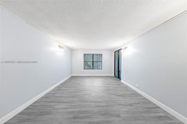 3680 Inverrary Drive 3J, Lauderhill, FL 33319