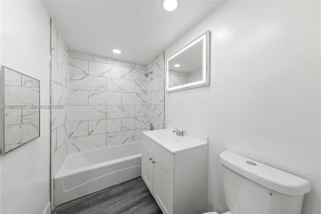 3680 Inverrary Drive 3J, Lauderhill, FL 33319