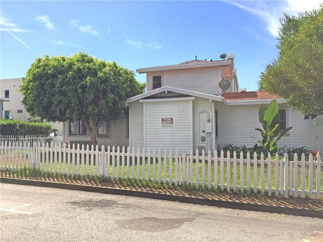 1085 LOMA Drive, Hermosa Beach, CA 90254