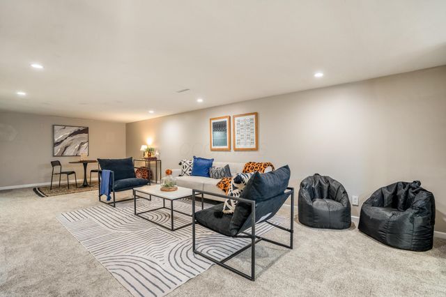 404 Oberlin Street, Columbus, OH 43230