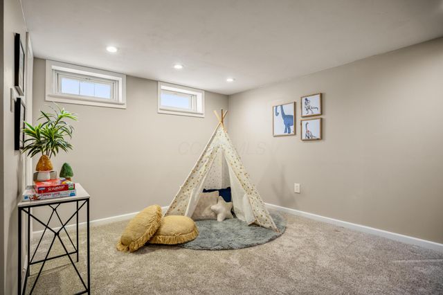 404 Oberlin Street, Columbus, OH 43230