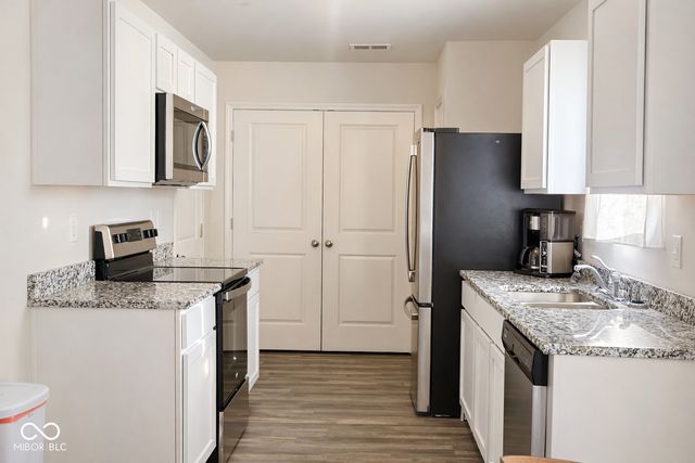 137 Bowles Circle, Austin, IN 47102