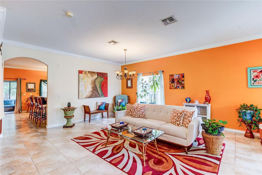 Image 5 of property listing at 1544 ECHO LAKE COURT, Orlando, FL 32828