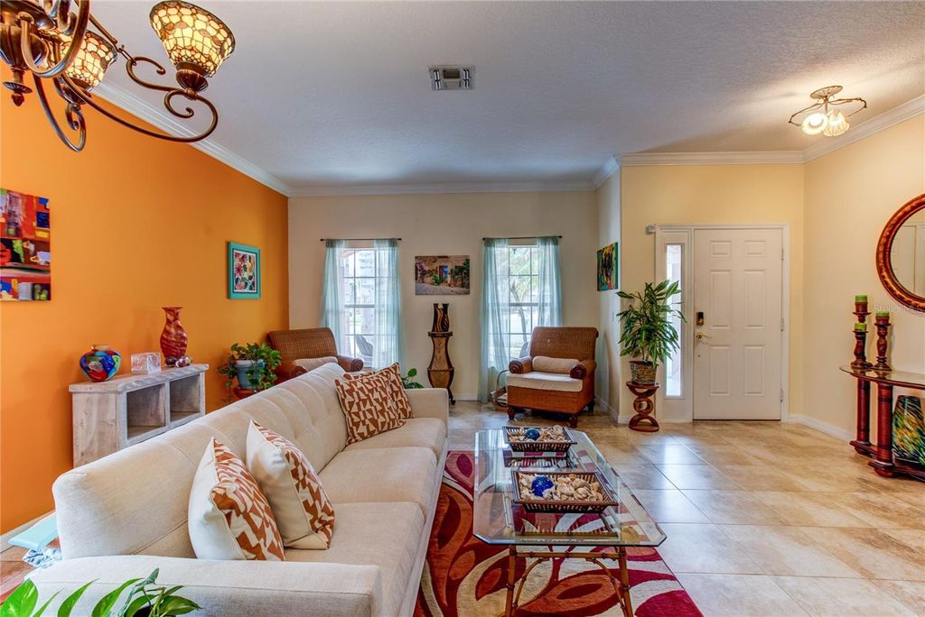 Image 7 of property listing at 1544 ECHO LAKE COURT, Orlando, FL 32828