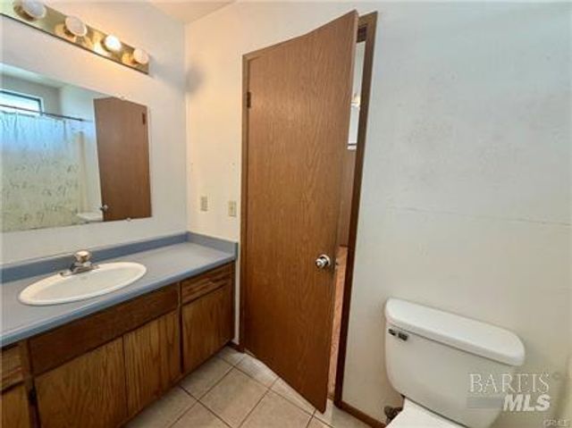 20764 Powder Horn Rd, Hidden Valley Lake, CA 95467