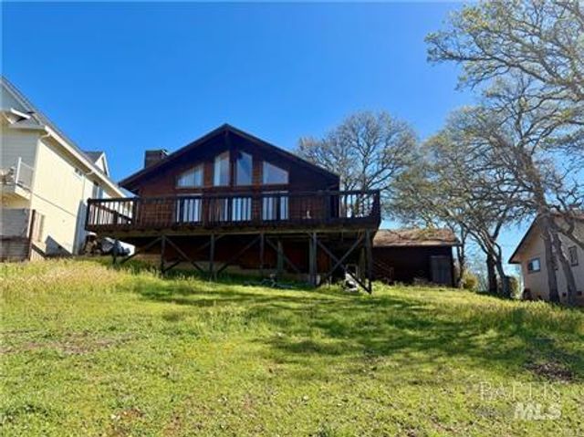 20764 Powder Horn Rd, Hidden Valley Lake, CA 95467
