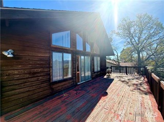 20764 Powder Horn Rd, Hidden Valley Lake, CA 95467