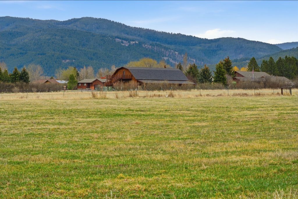 6133 Bigelow Road, Bozeman, MT 59718 photo 11