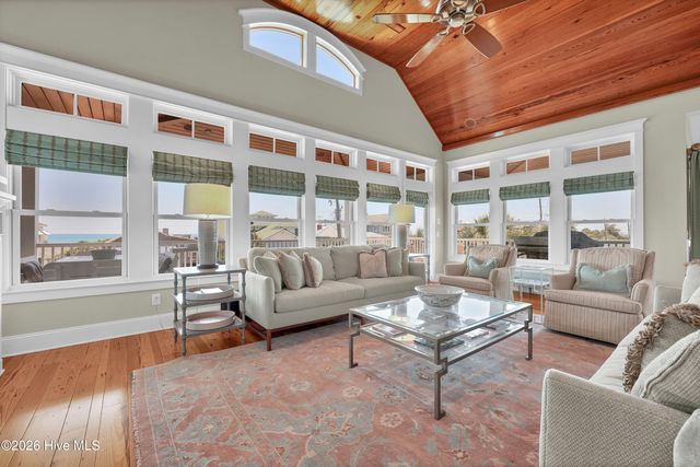 836 S Lumina Avenue, Wrightsville Beach, NC 28480
