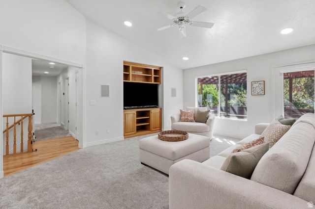 1042 E CENTER ST, Orem, UT 84097