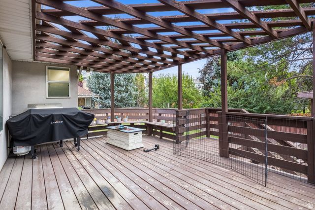 1042 E CENTER ST, Orem, UT 84097