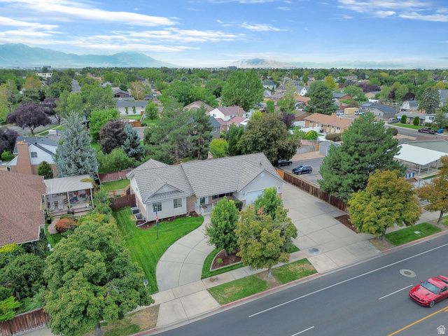 1042 E CENTER ST, Orem, UT 84097