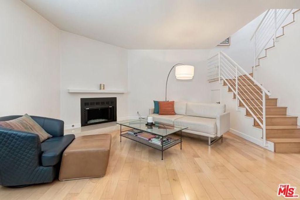 1830 Colby Avenue 9, Los Angeles, CA 90025
