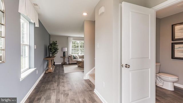 325 GRANTWAY DR, York, PA 17404