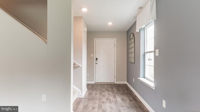 325 GRANTWAY DR, York, PA 17404