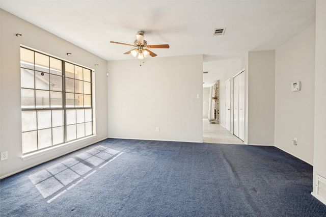 805 Whitney Street, Cedar Hill, TX 75104