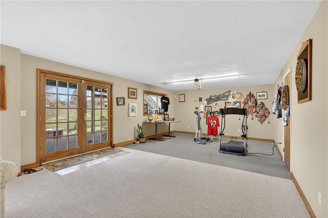 16100 E 34th Terrace, Independence, MO 64055