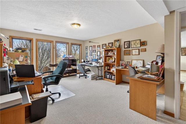 16100 E 34th Terrace, Independence, MO 64055