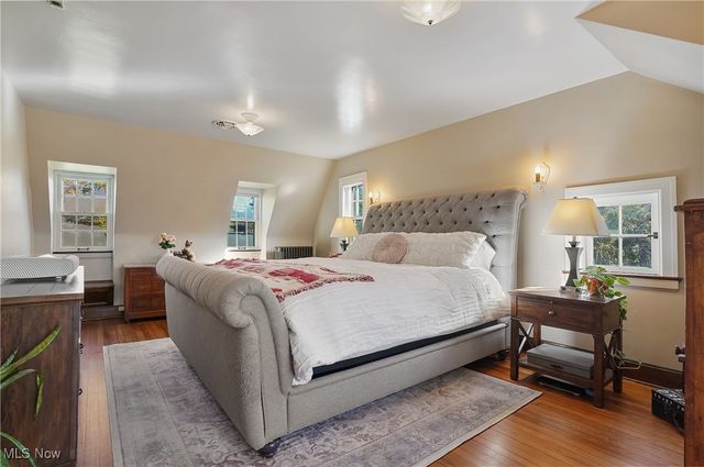 453 E Broadway Avenue, Girard, OH 44420